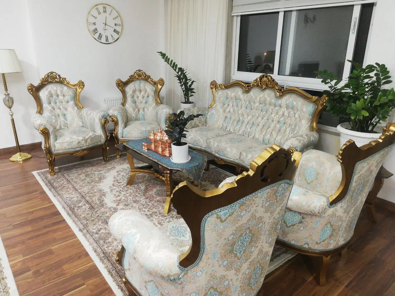 مبل سلطنتی|مبلمان خانگی و میز عسلی|گرگان, |دیوار