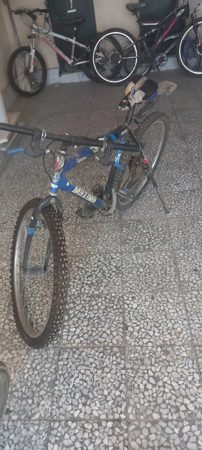 دوچرخه ۲۶|دوچرخه، اسکیت، اسکوتر|قدس, شهر‌قدس|دیوار