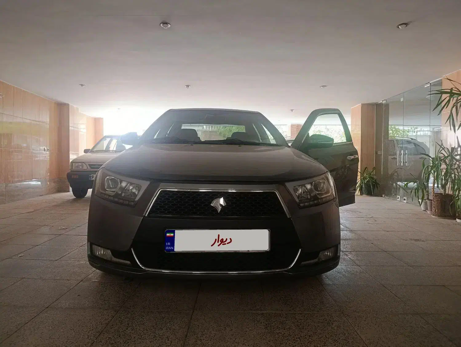 دنا پلاس|خودرو سواری و وانت|اصفهان, مارچین|دیوار