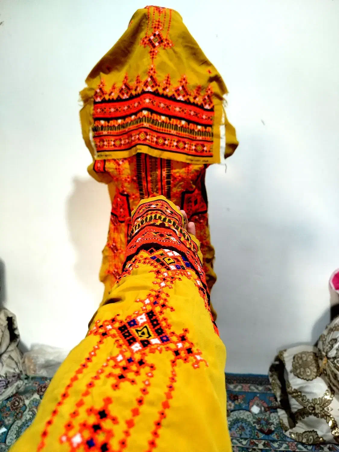 لباس|لباس|سراوان, |دیوار