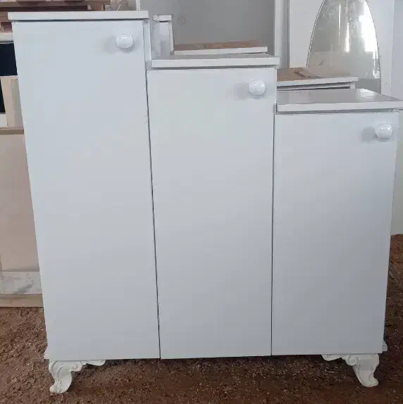 جاکفشی|جاکفشی، کمد، دراور|یامچی, |دیوار