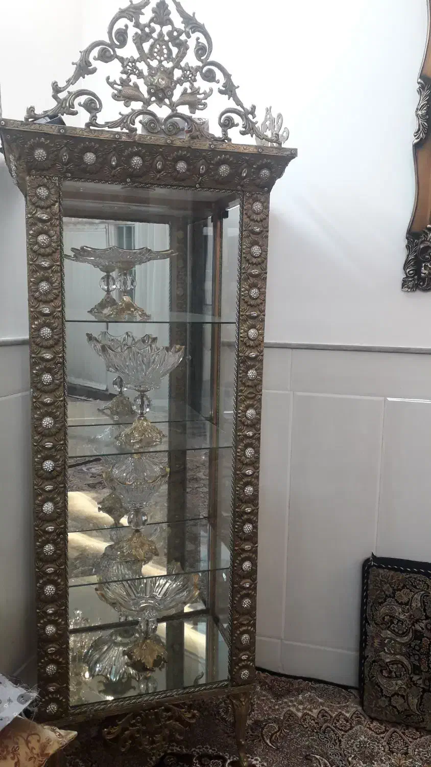 ویترین برنز|بوفه، ویترین، کنسول|قم, زنبیل آباد|دیوار