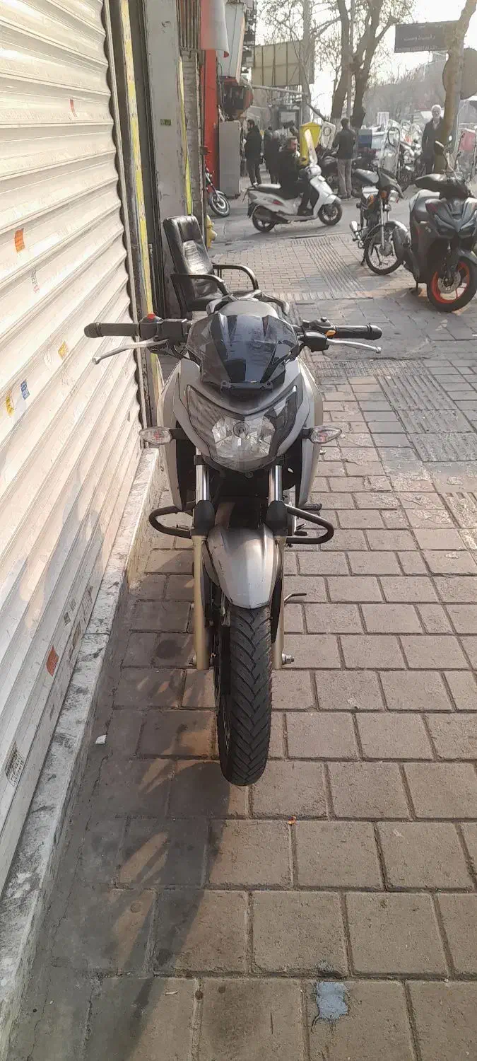 اپاچی ۲۰۰ مدل ۹۷|موتورسیکلت|تهران, هرندی|دیوار