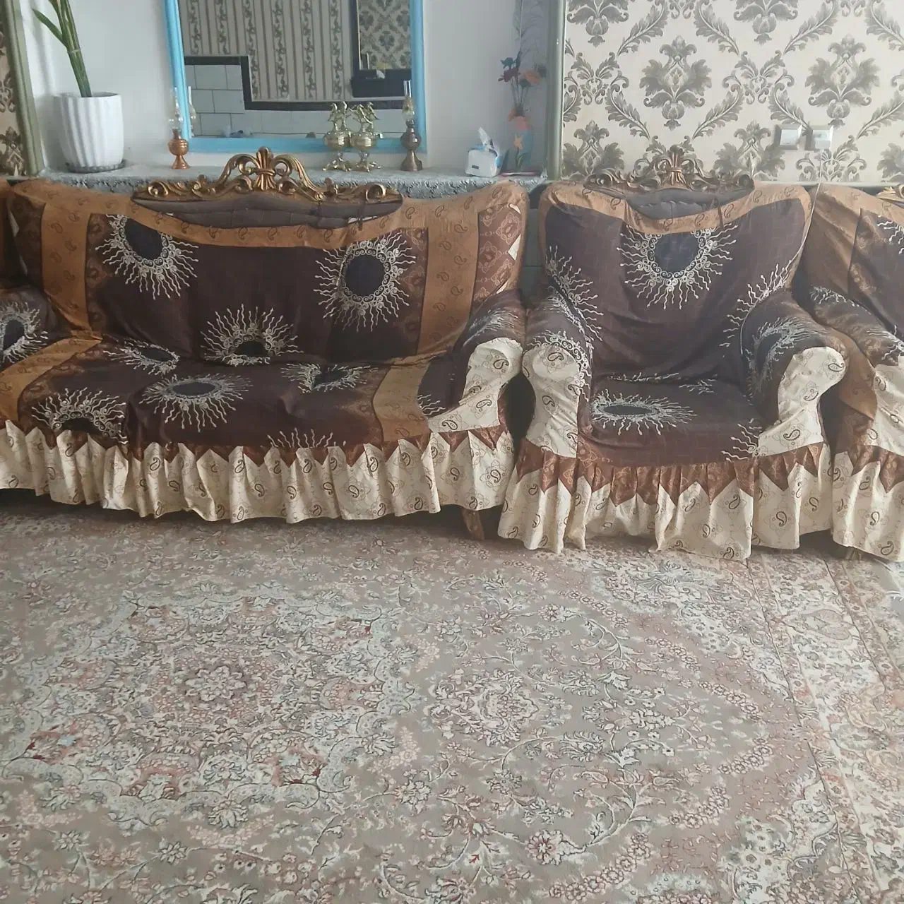 مبلمان وسایل چوبی|مبلمان خانگی و میز عسلی|آران و بیدگل, |دیوار