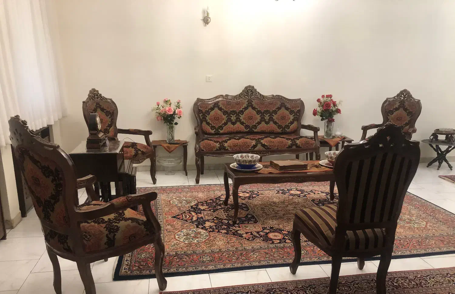 ۵میلیون|مبلمان خانگی و میز عسلی|تهران, پاسداران|دیوار