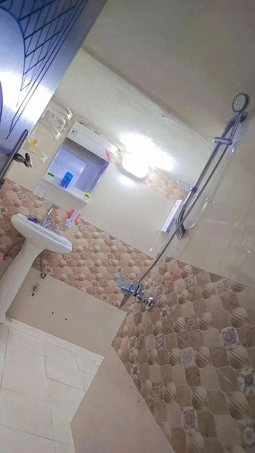 سوئیت ویستا (مرکز شهر )|اجارهٔ کوتاه‌مدت آپارتمان و سوئیت|یزد, |دیوار