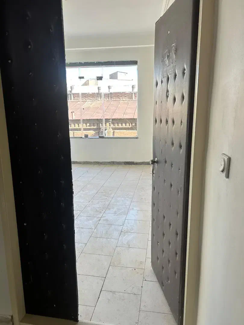 اجاره مغازه ۵۰ متری روبروی پاساژ امت|اجارهٔ مغازه و غرفه|تبریز, |دیوار