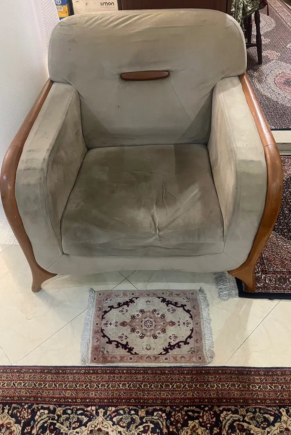 مبل راحتی|مبلمان خانگی و میز عسلی|تهران, سنگلج (شاپور)|دیوار