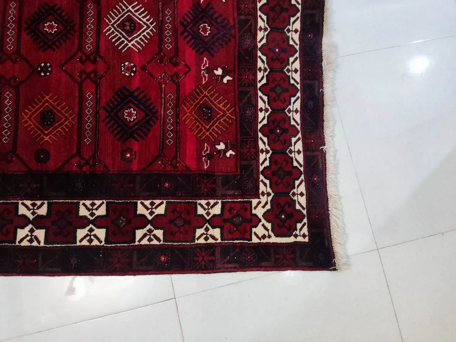 فرش دستباف طرح بلوچ|فرش|ساری, |دیوار