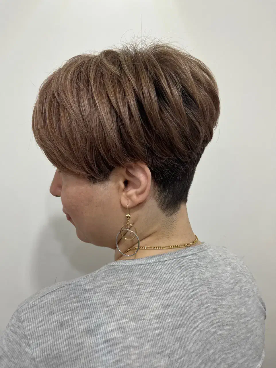 مدل کوتاهی ریز نظر مربی برتر منطقه|خدمات آرایشگری و زیبایی|کرج, اصفهانی‌ها|دیوار