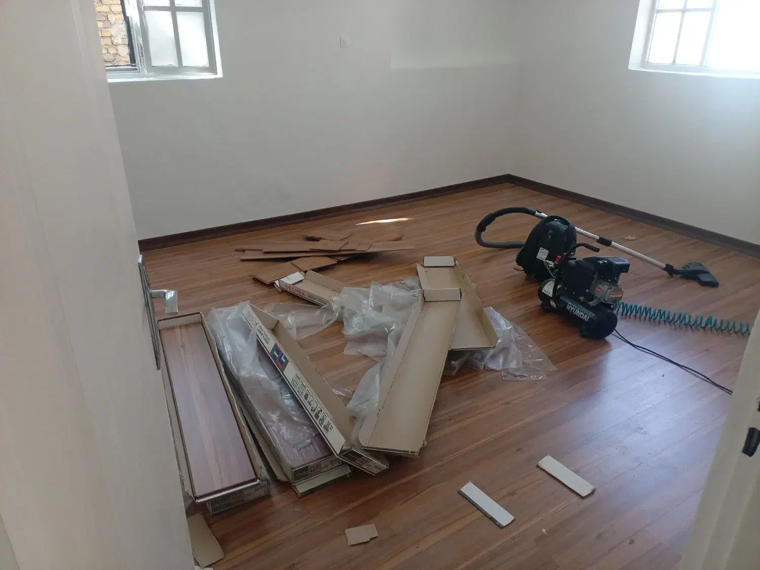 نصب. پارکت. کفپوش. ماربل. ترمووال|خدمات پیشه و مهارت|تهران, تهرانپارس غربی|دیوار