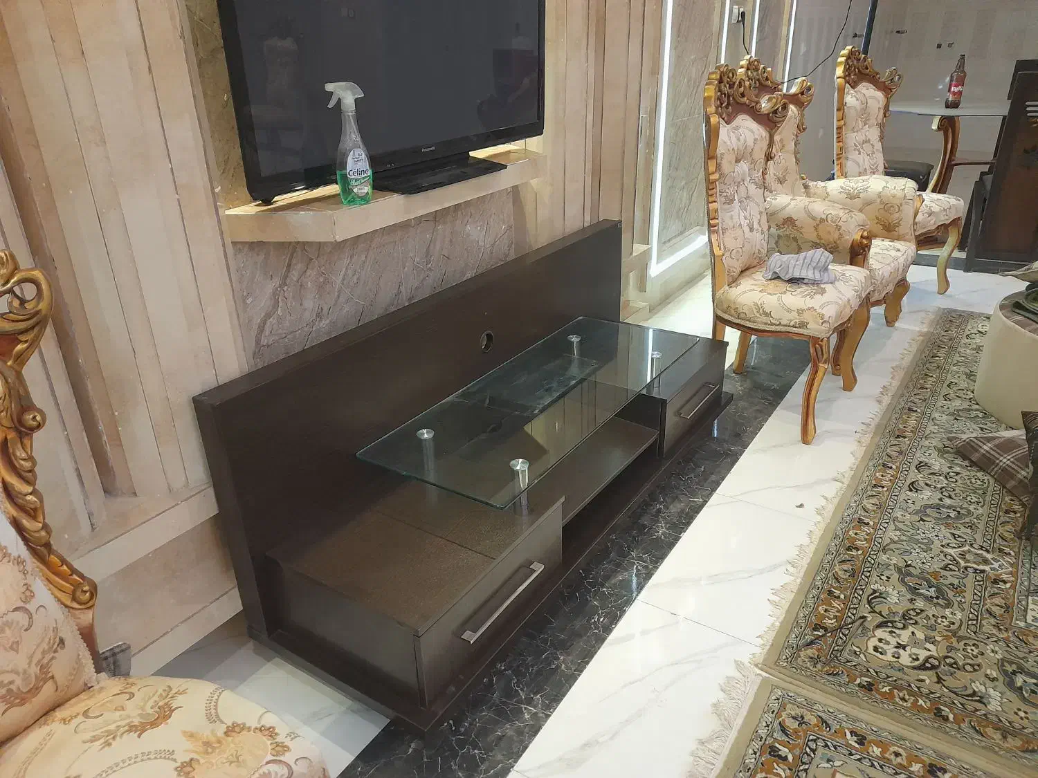 زیرتلوزیونی میز تلوزیون|مبلمان خانگی و میز عسلی|شیراز, فرهنگیان|دیوار