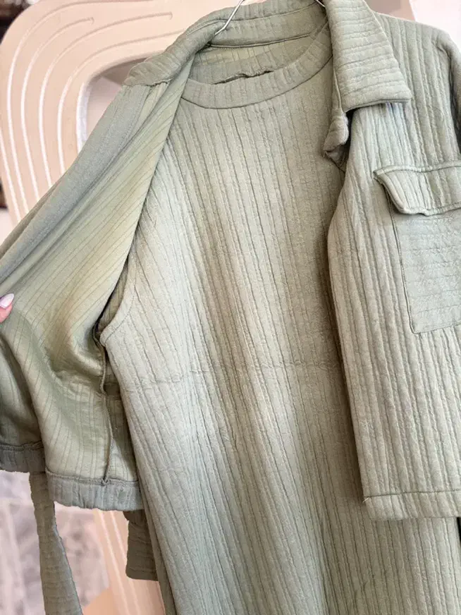 لباس در حد اکبند تن خور خیلی شیک|لباس|شیروان (خراسان), |دیوار