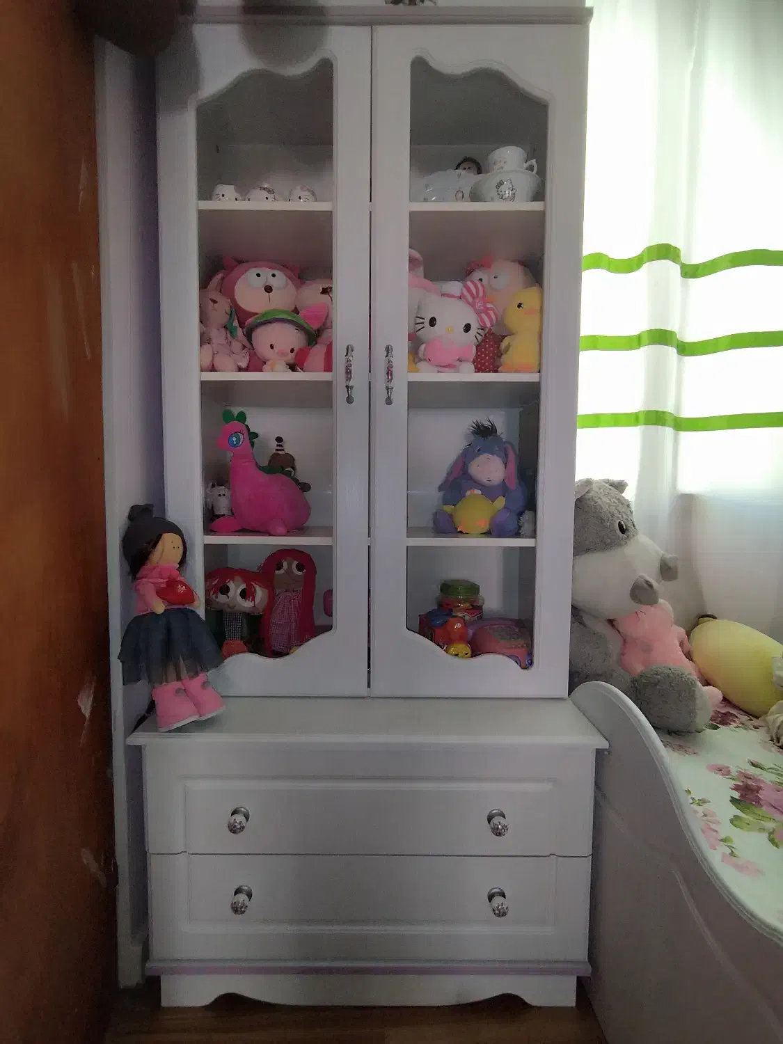 ویترین کودک و نوجوان|بوفه، ویترین، کنسول|قزوین, |دیوار