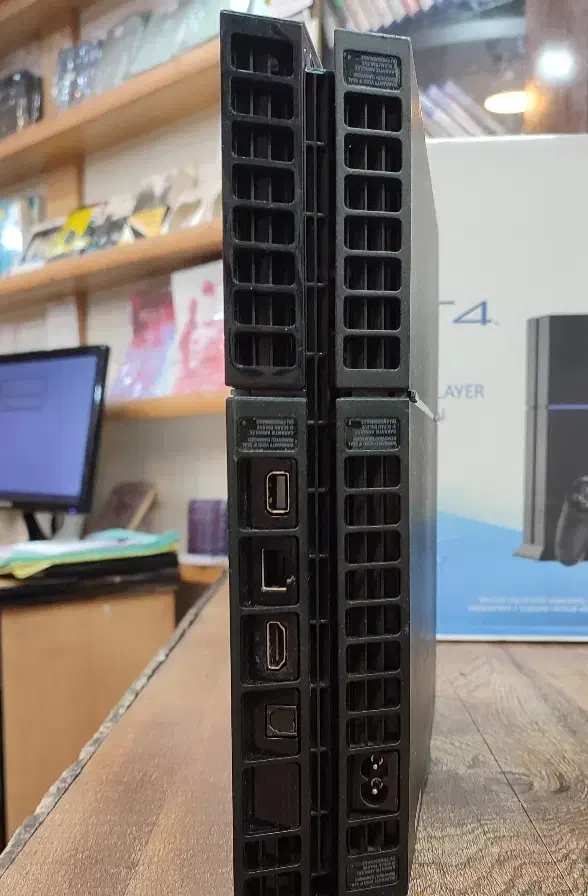 پلی استیشن ۴ کپی خور دو دسته|کنسول، بازی ویدئویی و آنلاین|لاهیجان, شقایق|دیوار