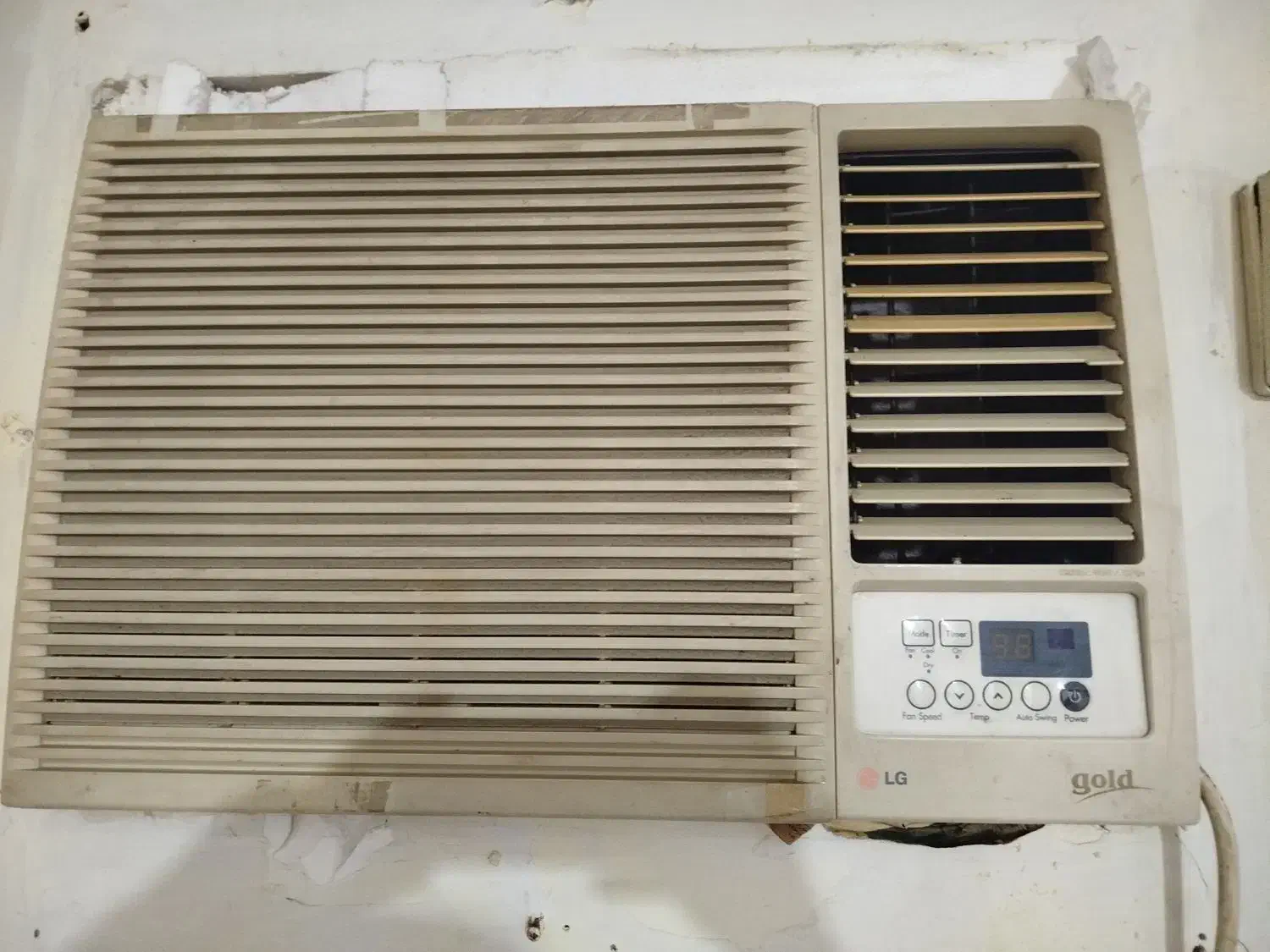 کولر و وسایل مغازه|کولر گازی و فن‌کوئل|رشت, نظری|دیوار