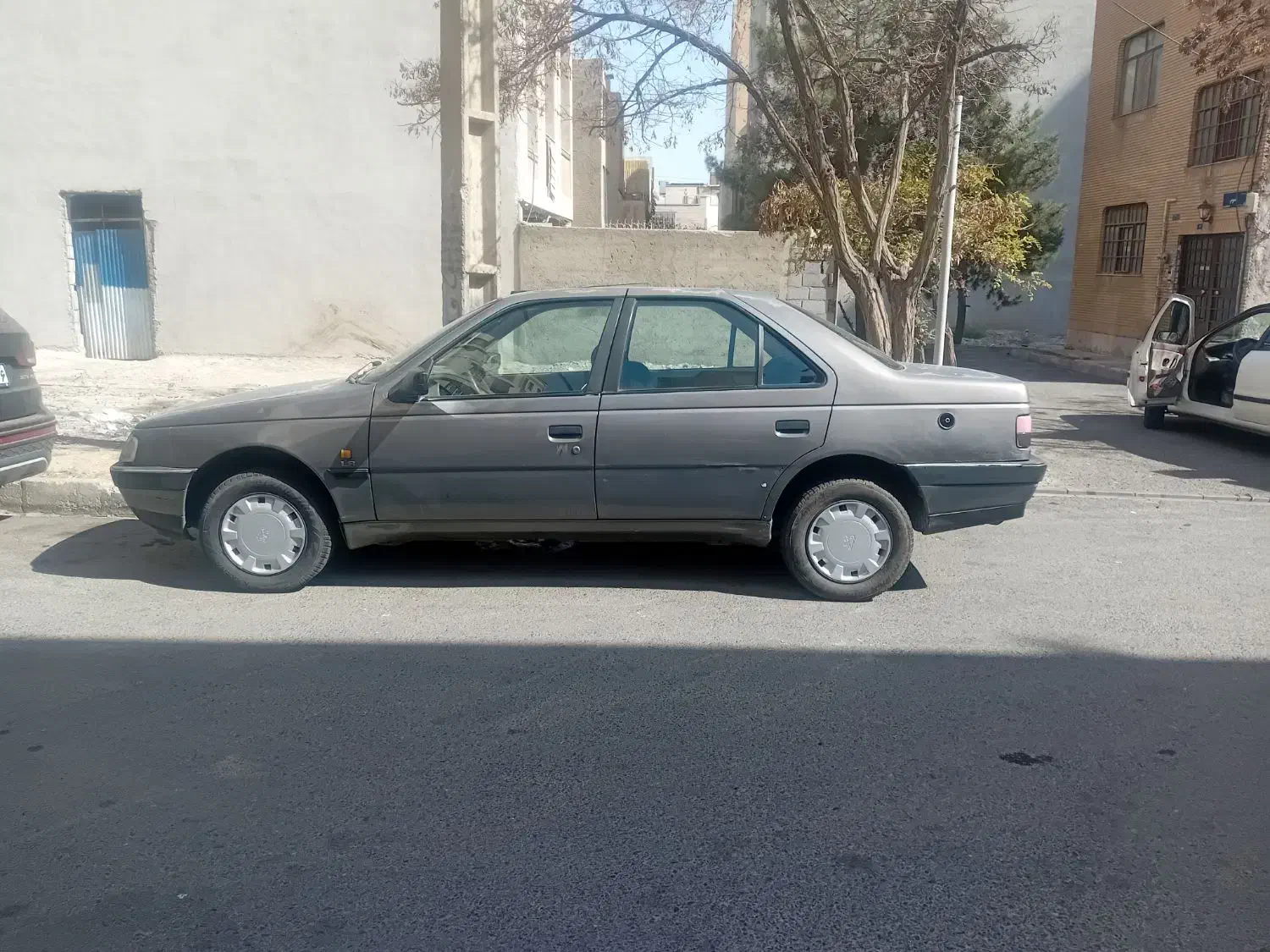 پژو۴۰۵ مدل اخر۹۲|خودرو سواری و وانت|قدس, شهر‌قدس|دیوار