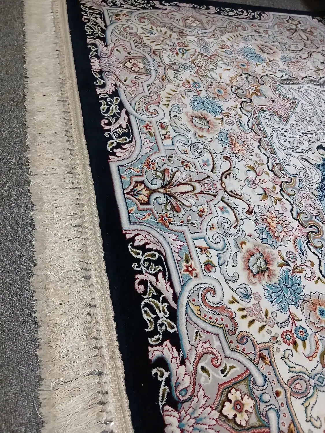 فرش|فرش|اهواز, پادادشهر|دیوار