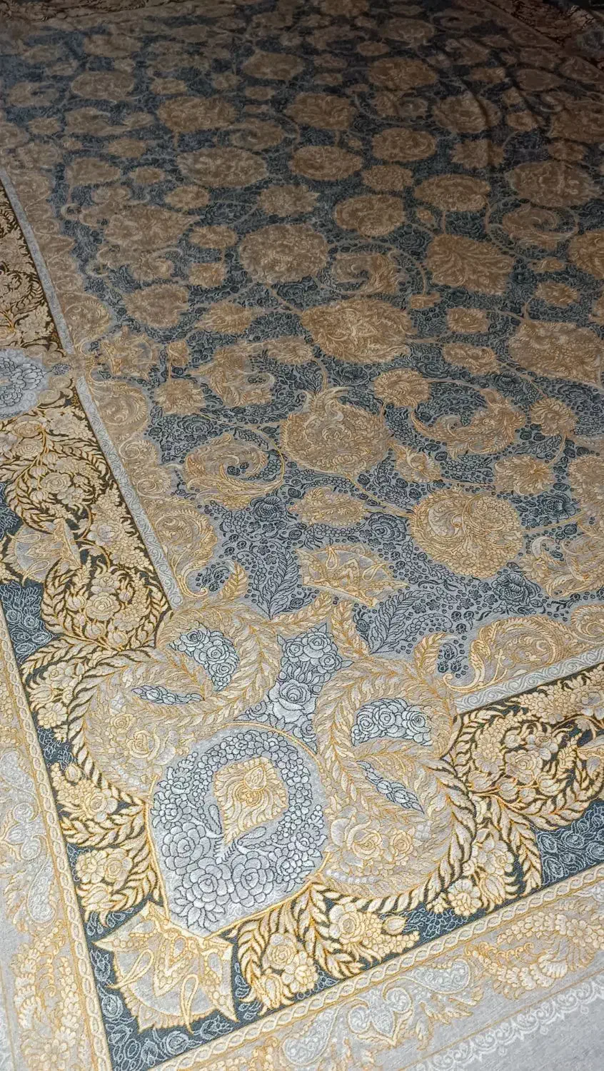 رو فرشی مخمل مدل طلا کوب دو تا هم رو فرشی نمدی|روفرشی|قم, شاه ابراهیم|دیوار