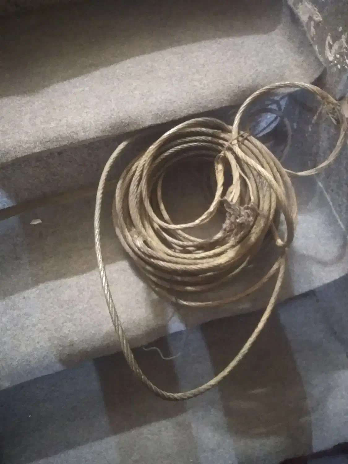 سیم بکسل ۱۰ مت شاید بیشتر هم بشه|ابزارآلات|مشهد, شهرک شهید باهنر|دیوار