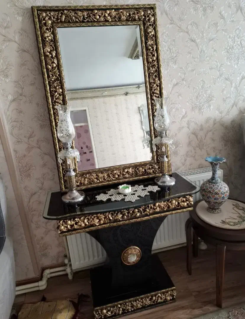 آیینه|آینه|کرج, شهرک ولیعصر|دیوار