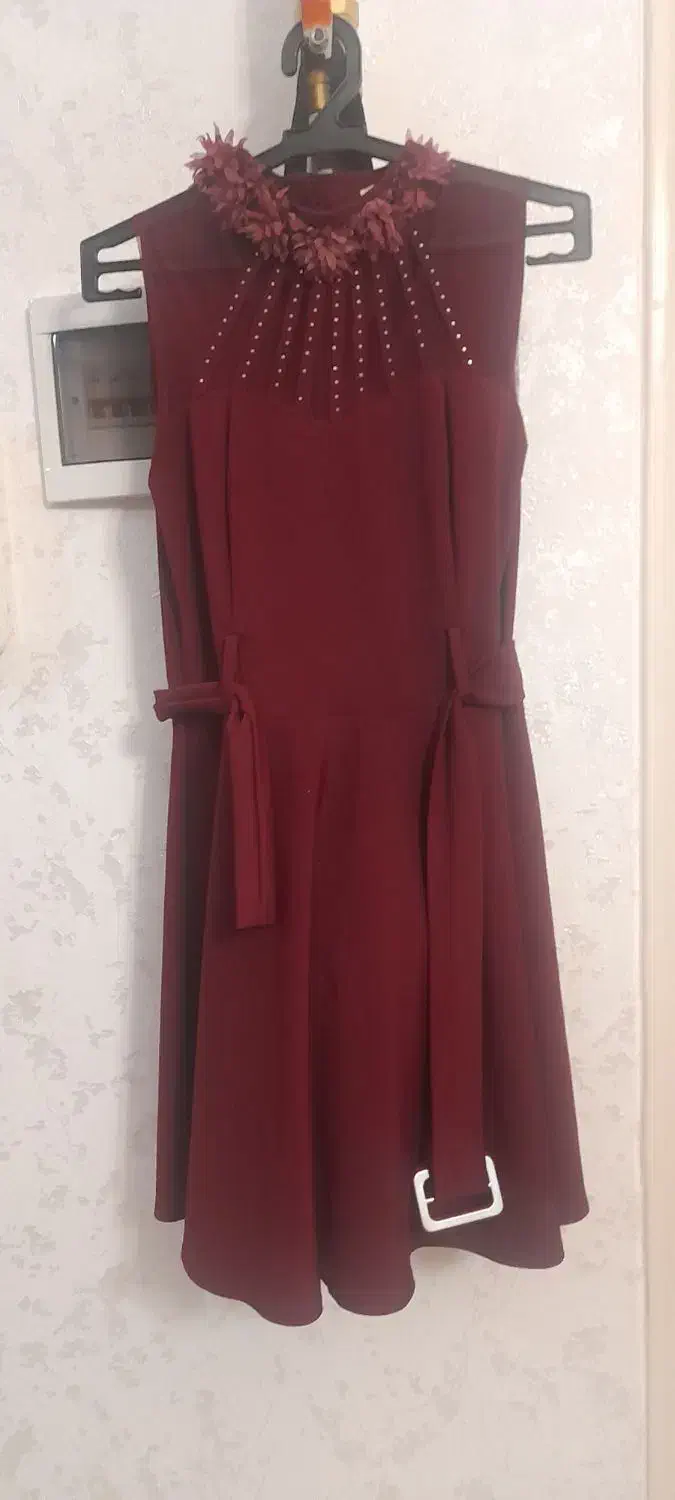 لباس مجلسی|لباس|تبریز, |دیوار