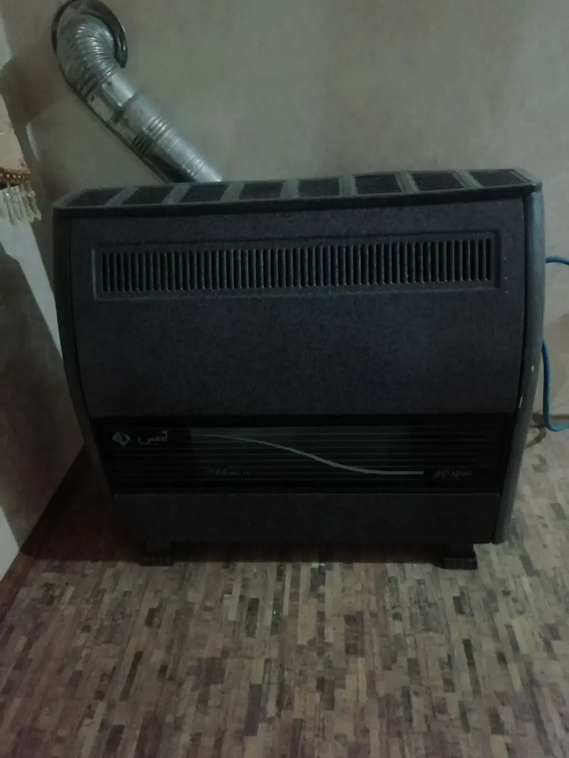 بخاری آدونیس|بخاری، هیتر، شومینه|شیراز, قدوسی شرقی|دیوار