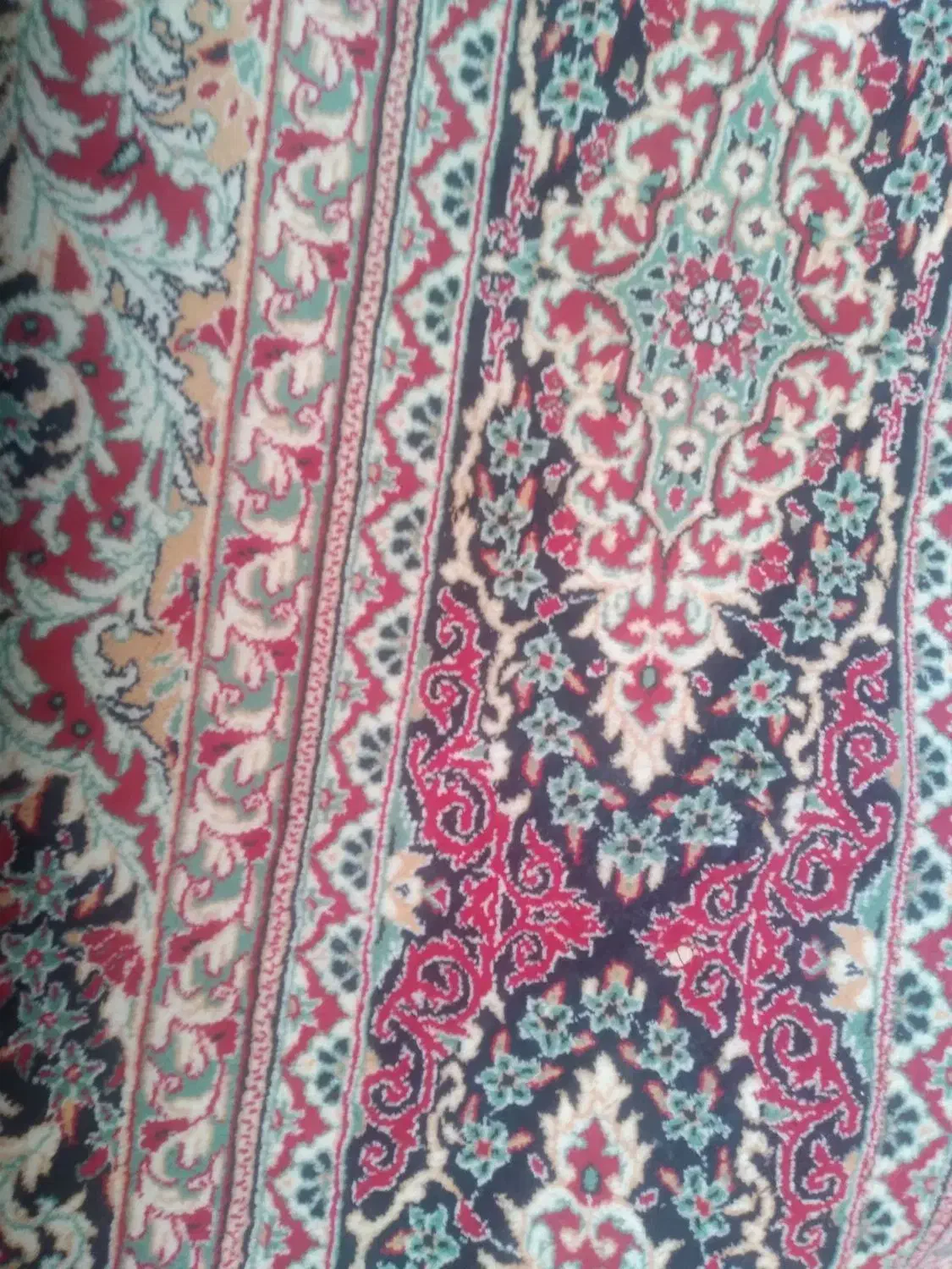 فرش سه درچهار سالم|فرش|قوچان, |دیوار