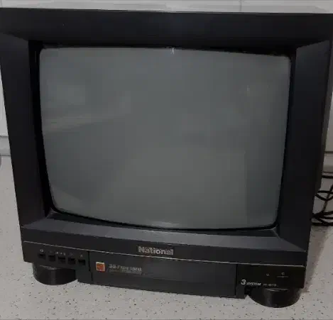 یک عدد تلویزیون ۱۴ اینچ ناسیونال مشکی اصل ژاپن|تلویزیون و پروژکتور|هشتگرد, شهرک پامچال|دیوار