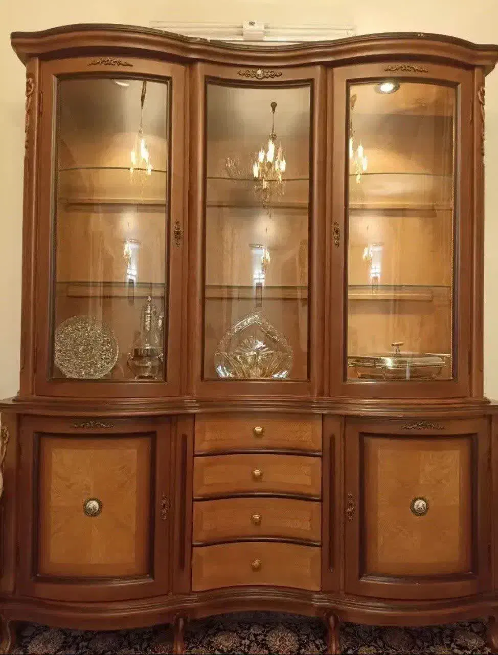 کتابخانه وکنسول چوبی کلاسیک ۲تکه(گنجه بوفه ویترین)|کتابخانه، شلف، قفسههای دیواری|مشهد, رضاشهر|دیوار