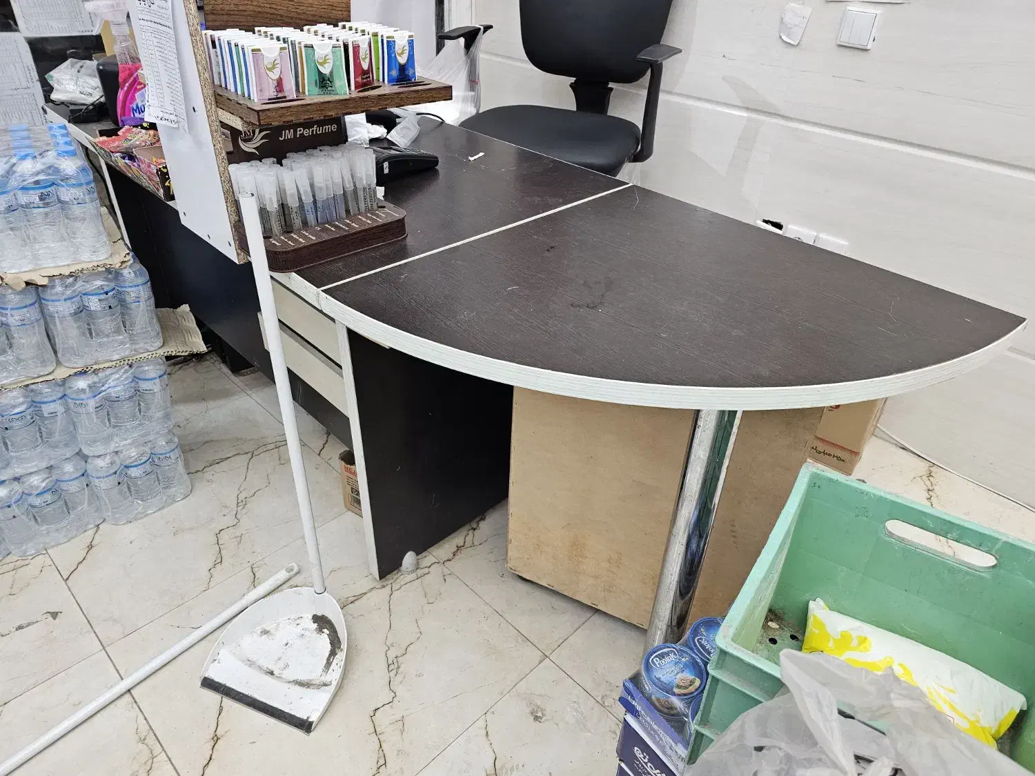 میز اداری|مبلمان اداری|اردبیل, |دیوار