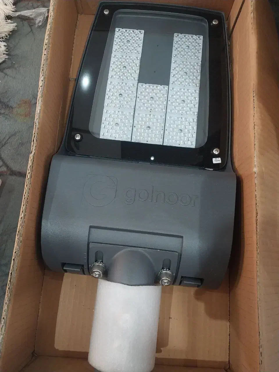 فروش پروژکتور خیابانی|لامپ و چراغ|شیراز, دشت چنار|دیوار