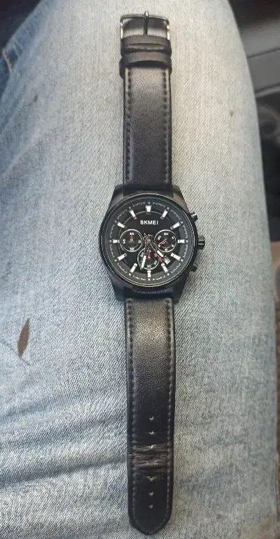 ساعت مچی|ساعت|اهواز, کوی آغاجاری|دیوار