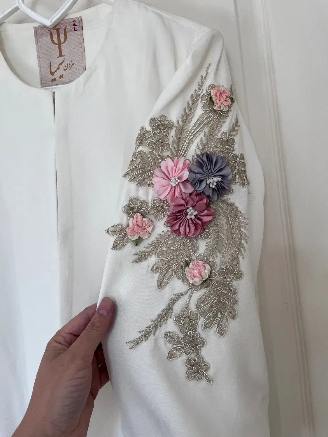 مانتو مجلسی مناسب عروس|لباس|رباط‌کریم, رباط‌کریم|دیوار