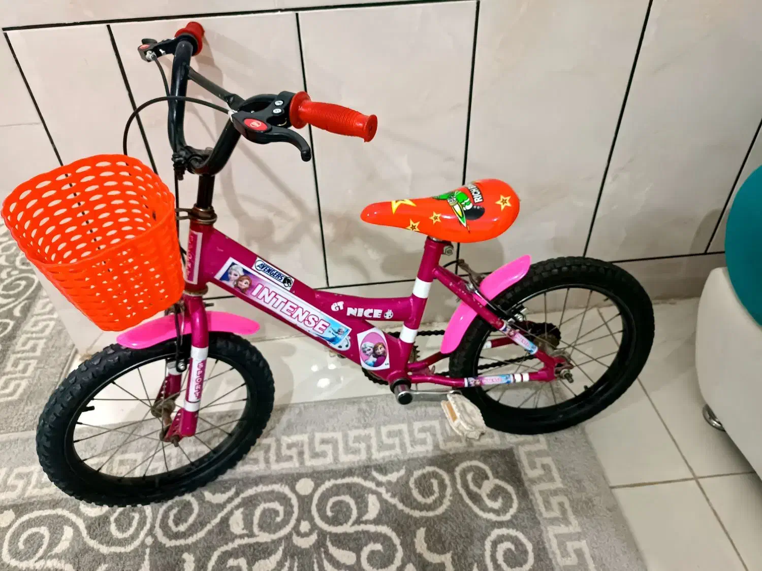 دوچرخه شانزده ۱۶ در حد نو نو|دوچرخه، اسکیت، اسکوتر|نی‌ریز, |دیوار