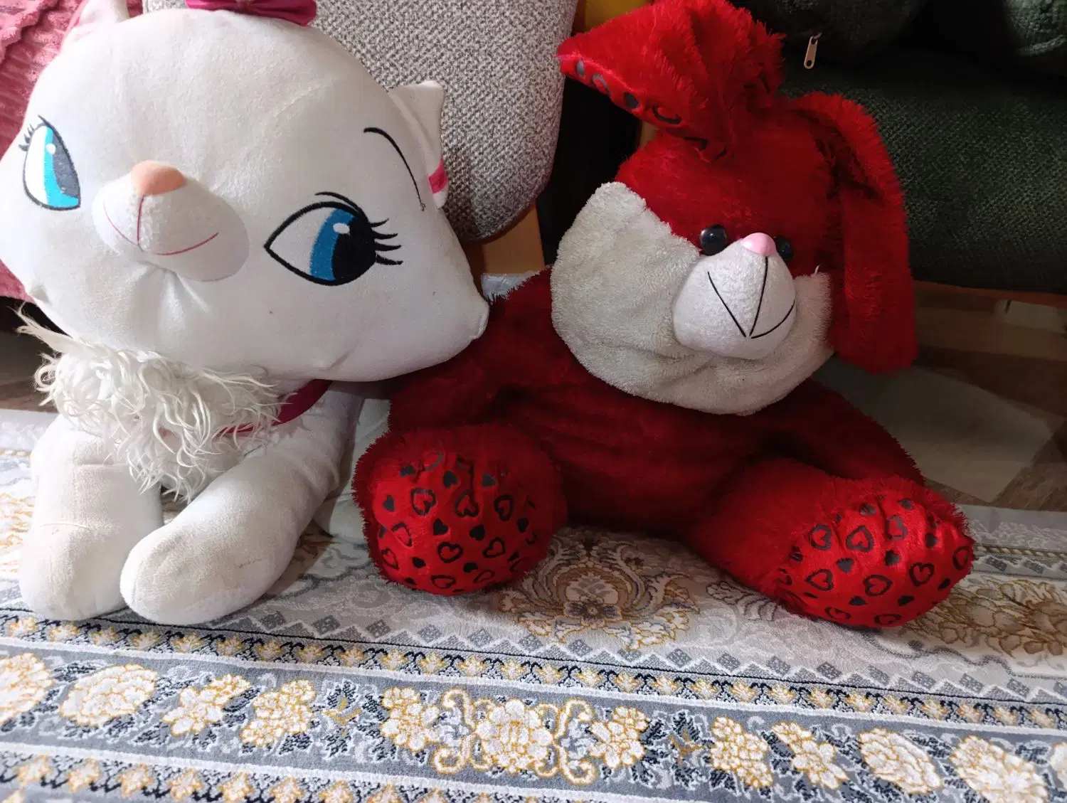 عروسک|اسباب‌‌بازی|شیراز, شیخ روزبهان|دیوار
