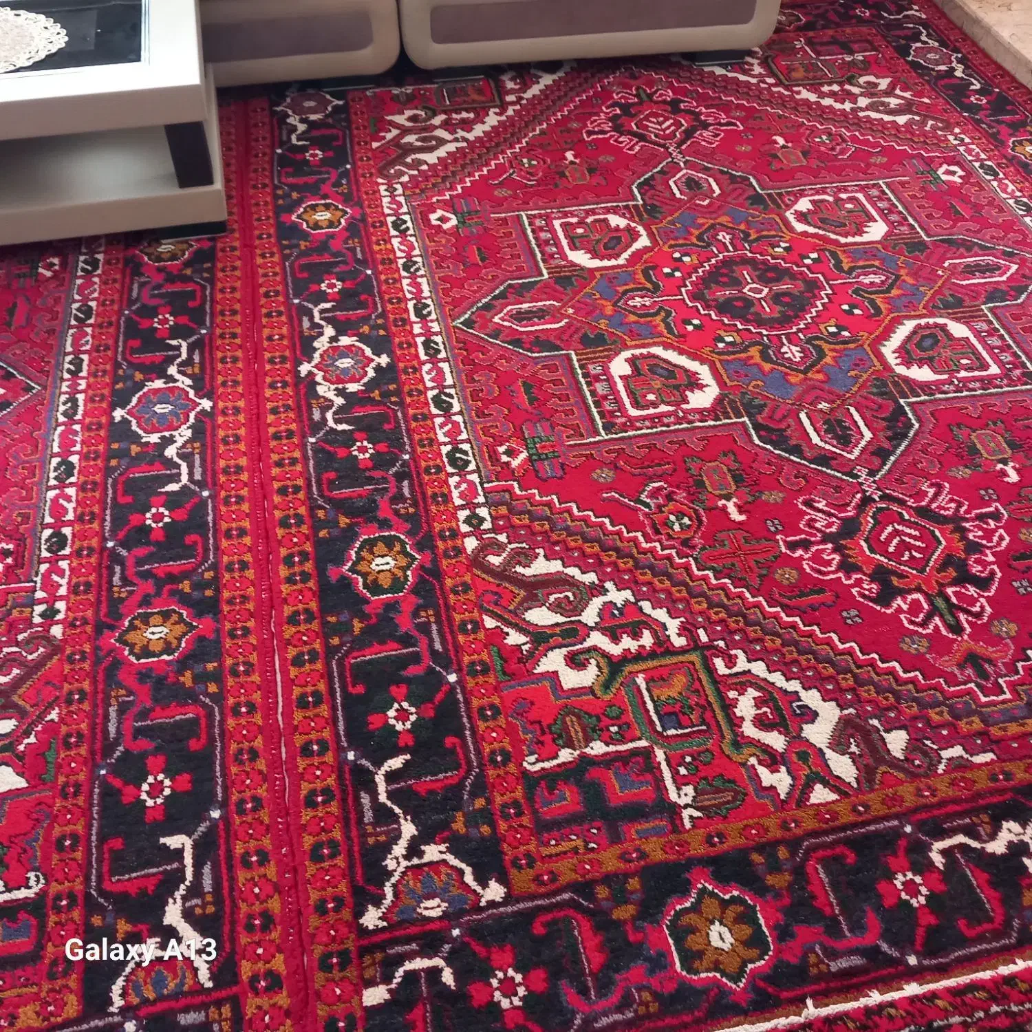 دو جفت فرش دستبافت|فرش|نقده, |دیوار