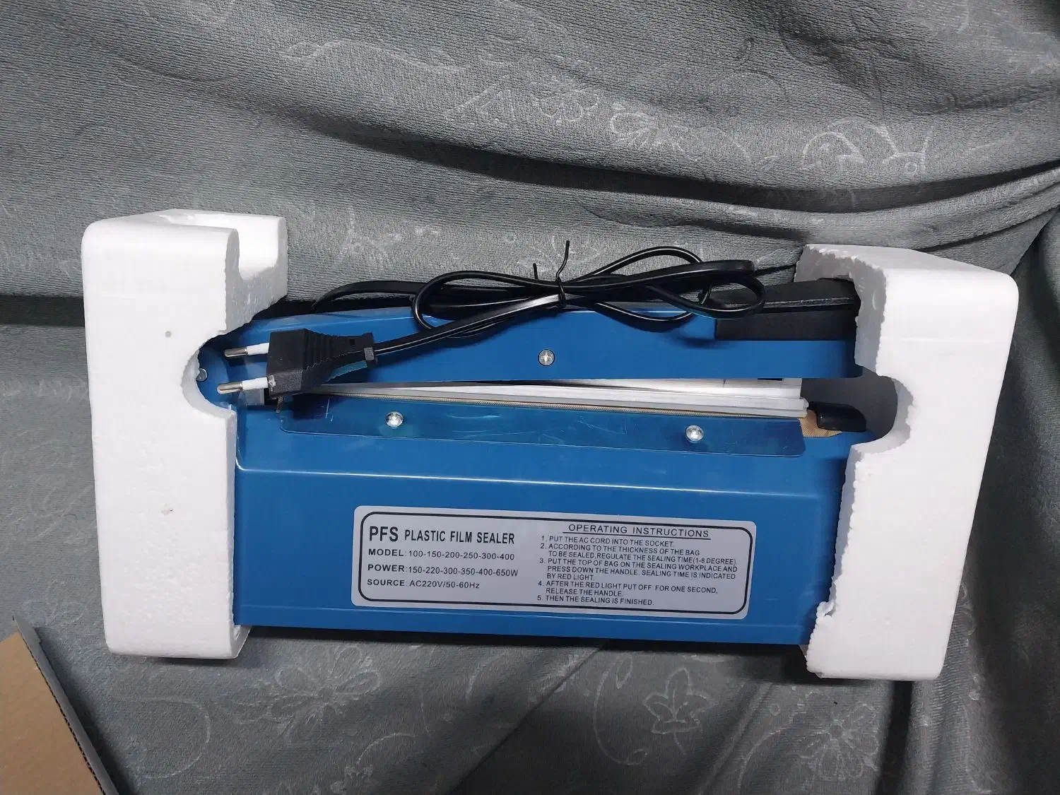 دستگاه وکیوم یا پرس سالم در حد نو|فروشگاه و مغازه|رشت, بازار|دیوار