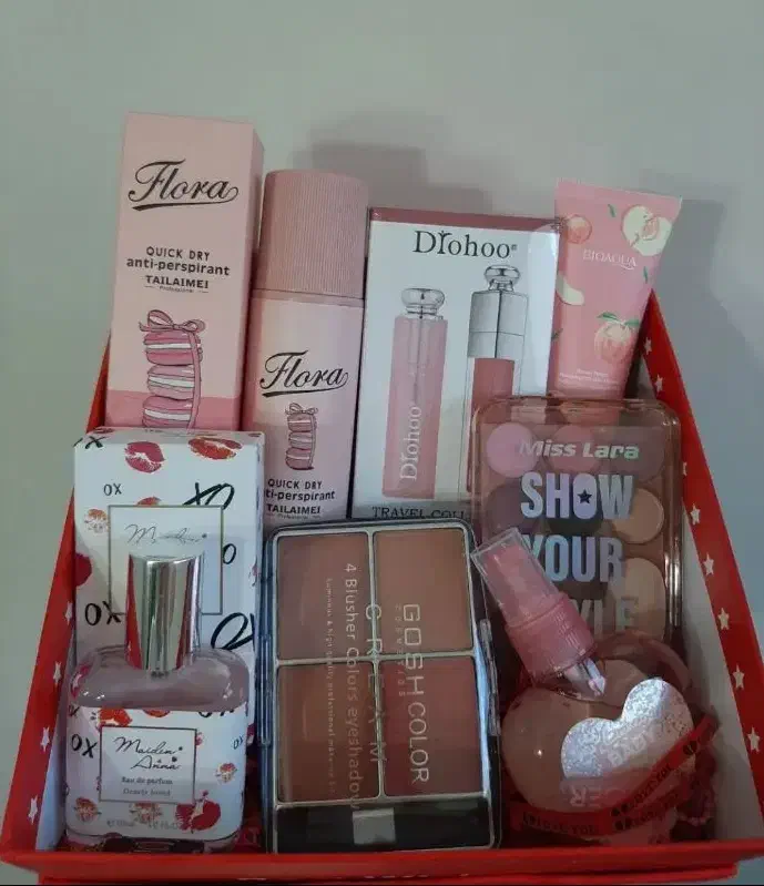 جعبه کادو|کلکسیون و سرگرمی|قرچک, ولی آباد|دیوار