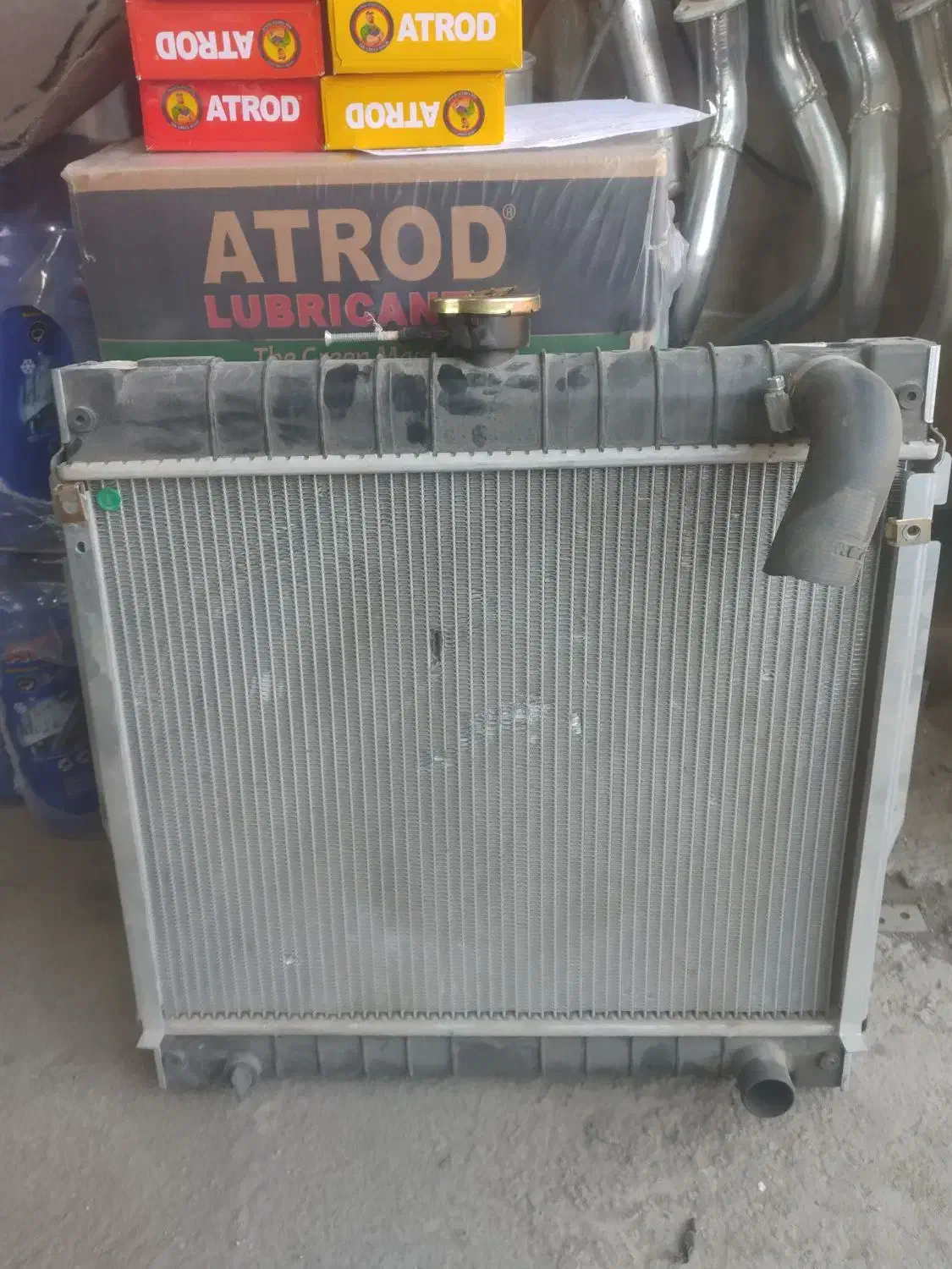 رادیاتور نیسان بنزینی|قطعات یدکی و لوازم جانبی|شریف‌آباد, |دیوار