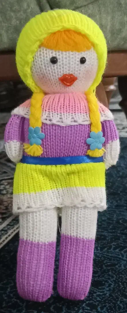 عروسک|اسباببازی بچه|قرچک, پارس سرام|دیوار