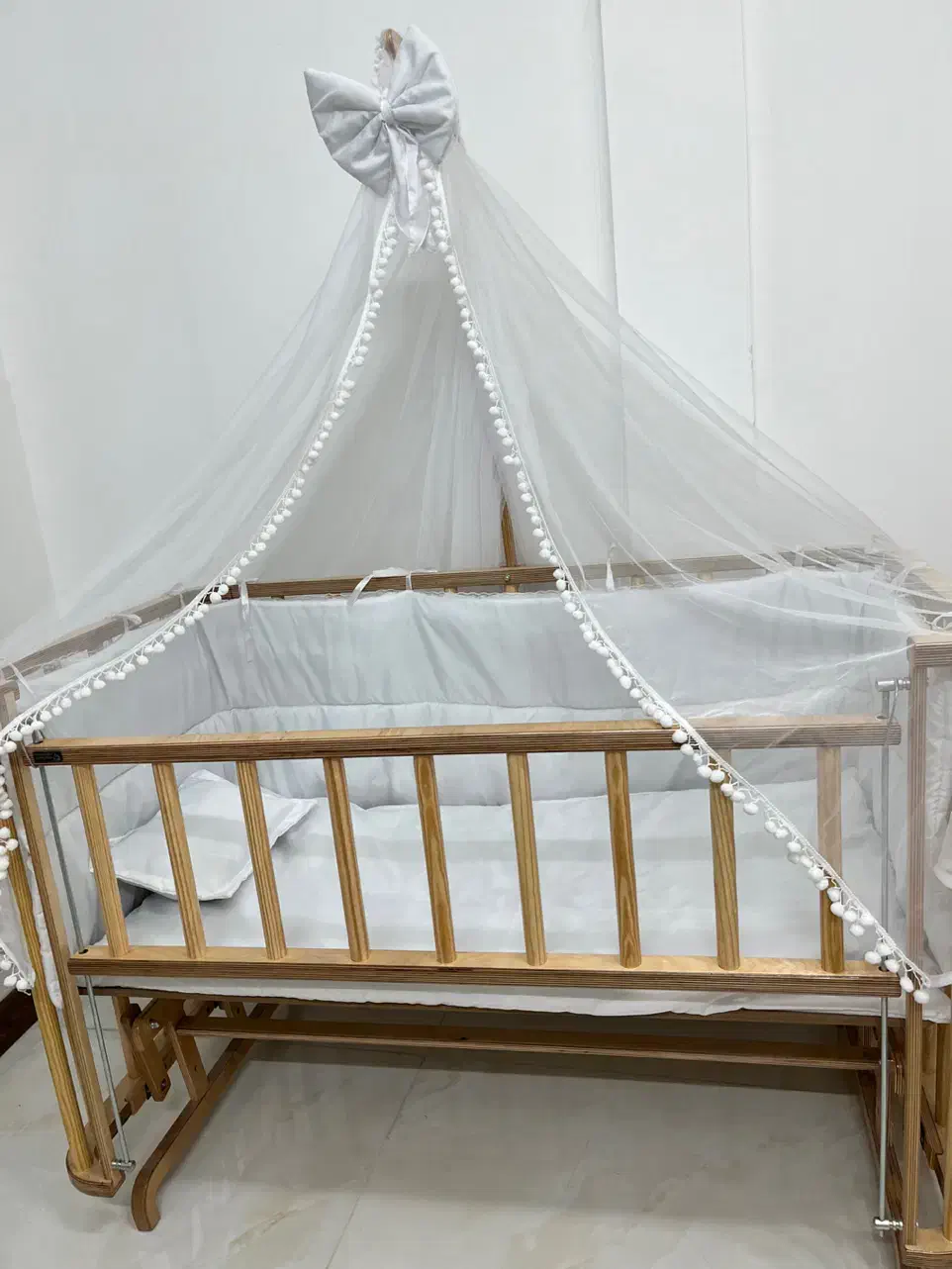 گهوار کنار مادر|تخت و صندلی بچه|مشهد, امیر|دیوار