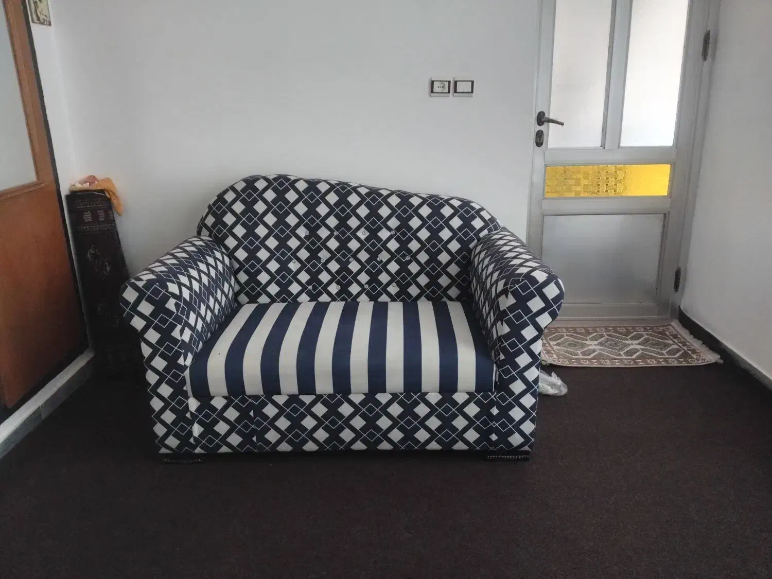 فروش مبل ۷ نفره سالم|مبلمان خانگی و میز عسلی|ساری, |دیوار