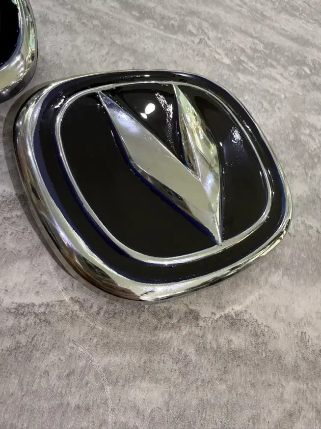 آرم جلو پنجره چانگان cs55|قطعات یدکی و لوازم جانبی|لواسان, |دیوار