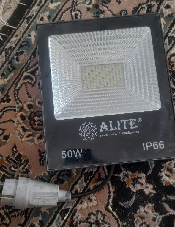 پرژکتور|لامپ و چراغ|بروجرد, |دیوار