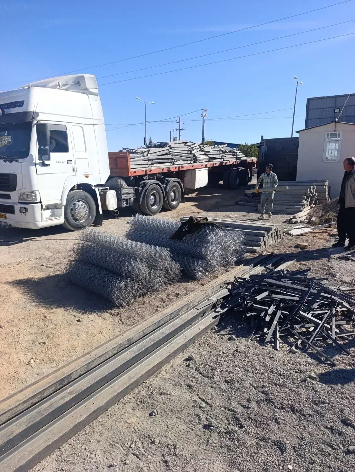 پایه بتنی|مصالح و تجهیزات ساختمان|زرندیه, |دیوار