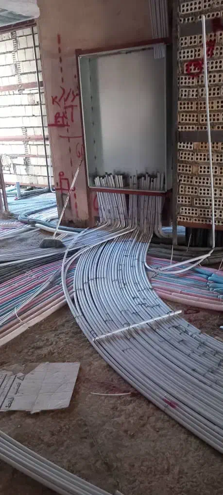 شاگرد برقکار تمام وقت همراه آموزش|استخدام صنعتی، فنی، مهندسی|نجفآباد, امام خمینی|دیوار