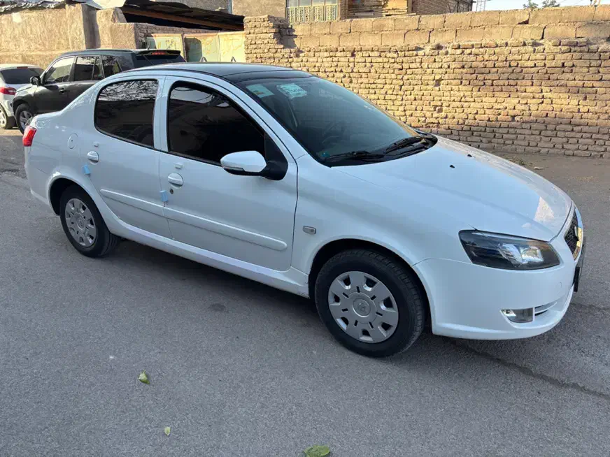 رانا پلاس پانا مدل ۴۰۱|خودرو سواری و وانت|بردسیر, |دیوار