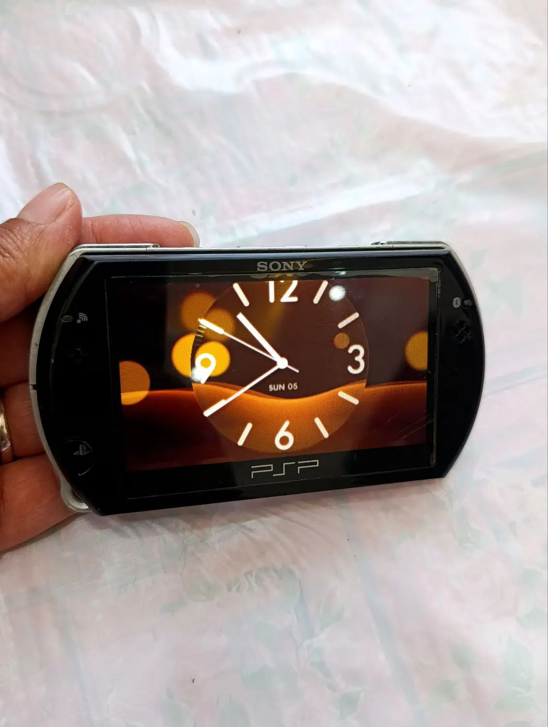 psp go|کنسول، بازی ویدئویی و آنلاین|رشت, شهرک آیت الله منتظری|دیوار