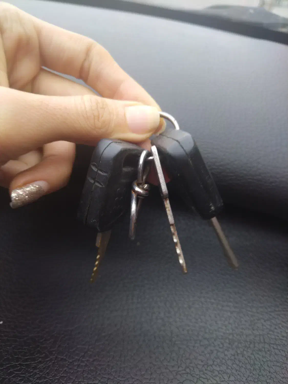 سوئیچ پیدا شده|اشیا|سمنان, |دیوار